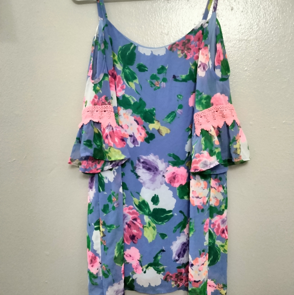 Floral top